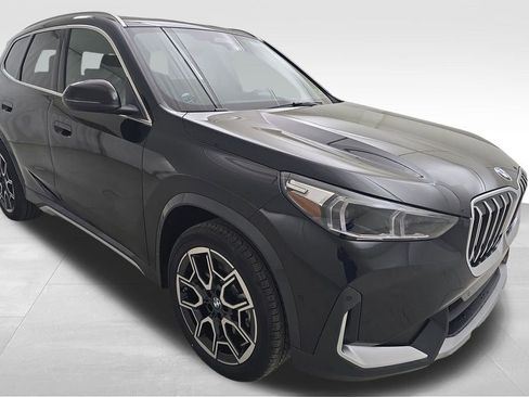 Used 2025 BMW X1 xDrive28i w/ Convenience Package AWD/4WD image 2