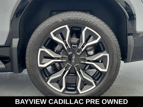 Used 2025 GMC Sierra EV Denali AWD/4WD image 10