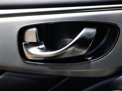Used 2018 INFINITI Q50 Red Sport 400 w/ Sensory Package (Sport) RWD image 47
