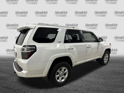 Used 2017 Toyota 4Runner SR5 Premium AWD/4WD image 10