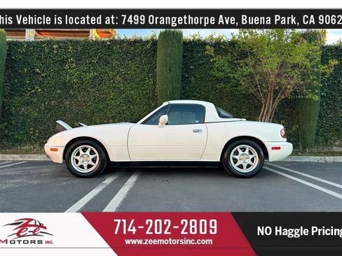 Used 1997 MAZDA MX-5 Miata image 10