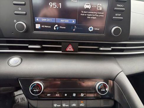 Certified 2023 Hyundai Elantra SEL FWD image 16