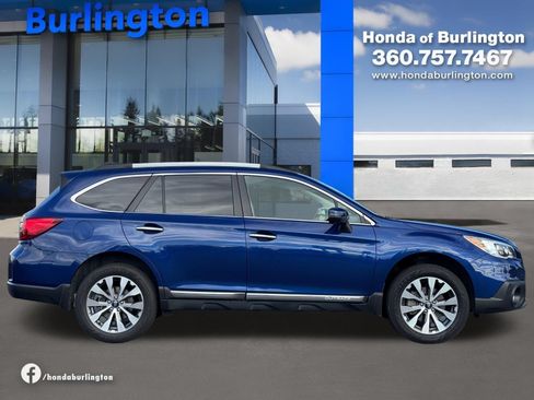 Used 2017 Subaru Outback 2.5i Touring w/ Popular Package #5A AWD/4WD image 7