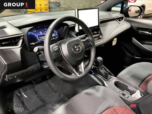 Used 2026 Toyota Corolla SE w/ SE Package image 18