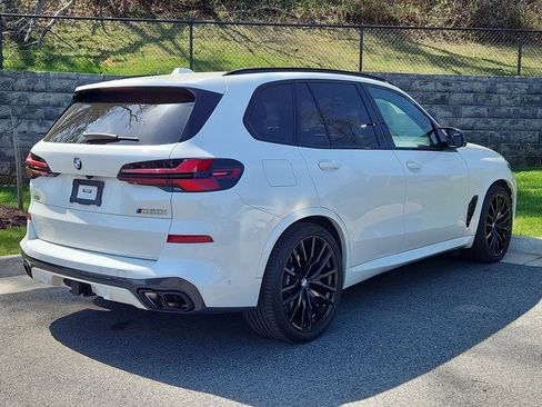 Used 2024 BMW X5 M60i AWD/4WD image 2