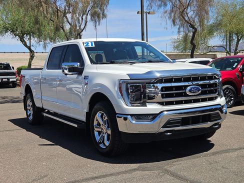 Used 2021 Ford F150 Lariat w/ Equipment Group 502A High AWD/4WD image 3
