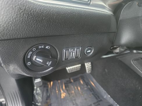 Used 2020 Dodge Challenger R/T Scat Pack w/ Dynamics Package image 18