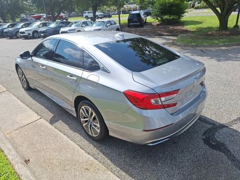 Used 2022 Honda Accord EX-L image 6