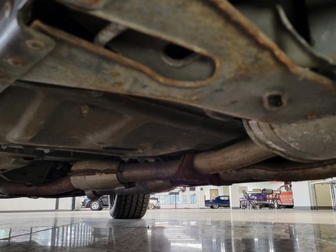 Used 1989 Ford Mustang LX RWD image 7
