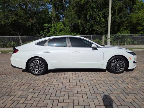 Used 2023 Hyundai Sonata Limited FWD image 12