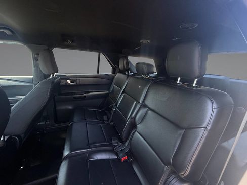 Used 2022 Ford Explorer 4WD Police Interceptor image 32