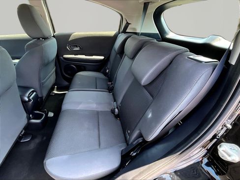 Used 2021 Honda HR-V LX image 22