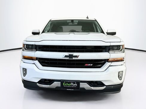Used 2018 Chevrolet Silverado 1500 LT w/ All Star Edition AWD/4WD image 2