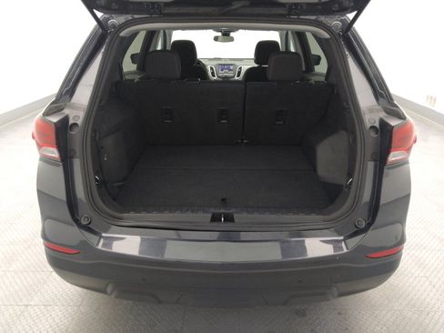 Used 2022 Chevrolet Equinox LS w/ LS Convenience Package AWD/4WD image 29
