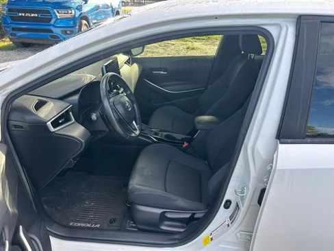 Used 2020 Toyota Corolla SE FWD image 5
