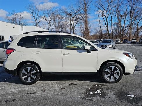 Used 2018 Subaru Forester 2.5i Premium image 7