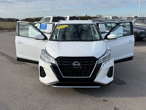 Used 2023 Nissan Kicks SV image 23