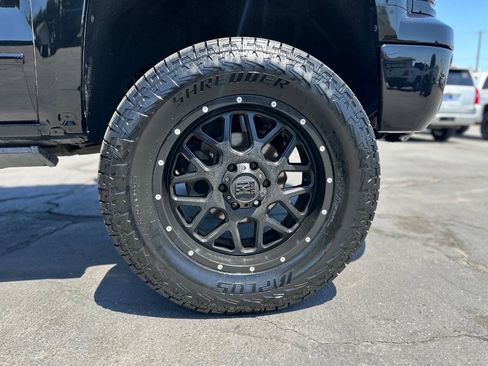 Used 2015 Chevrolet Silverado 1500 LTZ Z71 w/ Midnight Edition AWD/4WD image 7