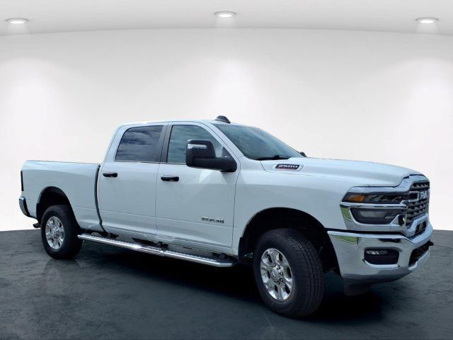 Used 2026 RAM 2500 Big Horn AWD/4WD image 5