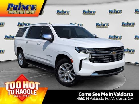 Used 2022 Chevrolet Suburban Premier w/ Premium Package RWD image 1