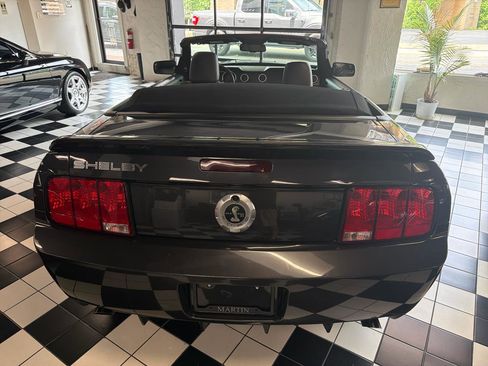 Used 2007 Ford Mustang Shelby GT500 RWD image 6