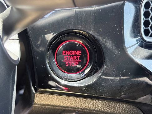 Used 2025 Honda Civic Sport image 17