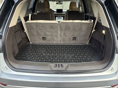 Used 2023 Lincoln Aviator AWD image 27