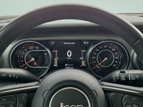 Used 2022 Jeep Wrangler Unlimited Sport AWD/4WD image 21