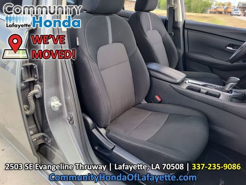 Used 2024 Nissan Sentra SV FWD image 30
