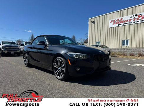 Used 2018 BMW 230i xDrive Convertible image 1