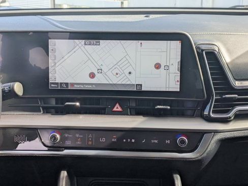 Used 2023 Kia Sportage EX image 15