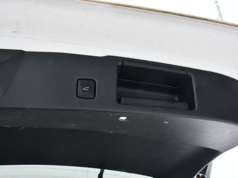 Used 2022 Ford Escape Titanium w/ Titanium Elite Package image 20