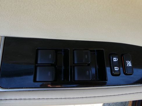 Used 2018 Lexus ES 350 w/ Navigation System Package FWD image 29