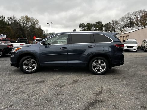 Used 2016 Toyota Highlander Limited Platinum image 4