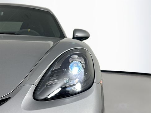 Certified 2020 Porsche 718 Cayman GT4 image 15