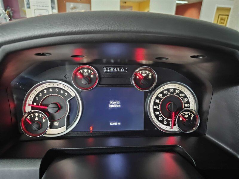 Used 2017 RAM 1500 Big Horn AWD/4WD image 11