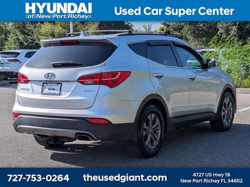 Used 2015 Hyundai Santa Fe Sport w/ Option Group 02 FWD image 5