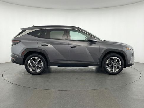 Used 2025 Hyundai Tucson SEL AWD/4WD image 11