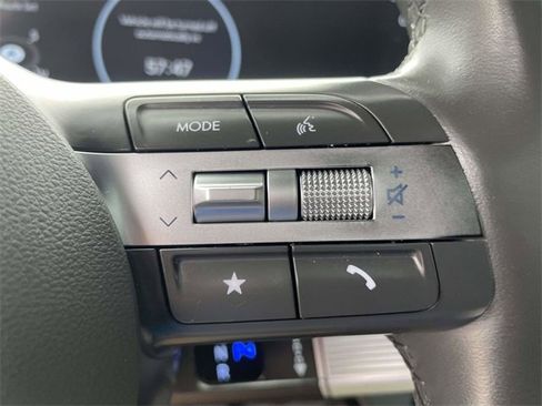 Certified 2024 Hyundai Sonata SEL w/ Convenience Package image 15