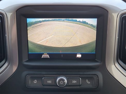 Used 2022 Chevrolet Silverado 1500 Custom image 25