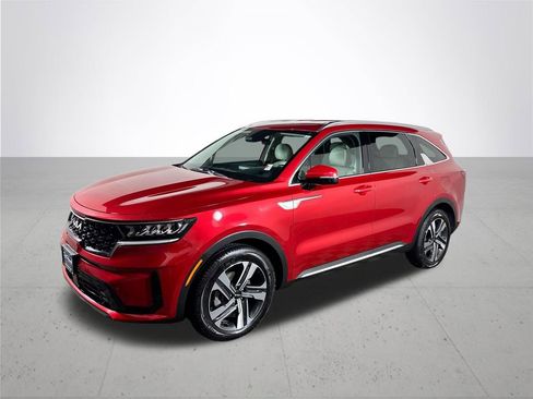 Certified 2023 Kia Sorento EX image 2
