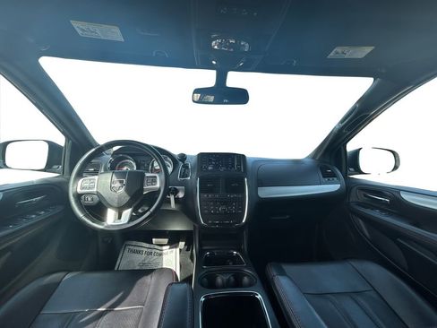 Used 2019 Dodge Grand Caravan GT w/ Safety Sphere Group image 17