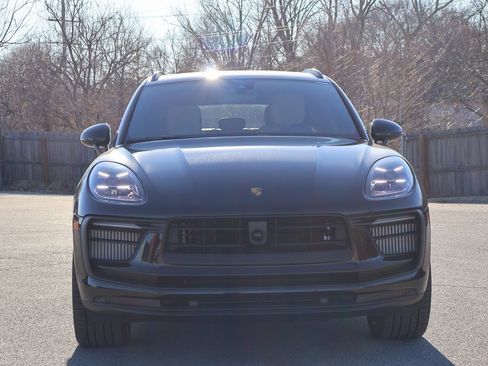 New 2025 Porsche Macan S image 12