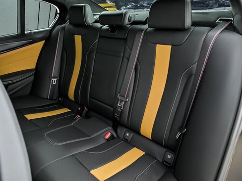 Used 2023 BMW M5 w/ Competition Package AWD/4WD image 23