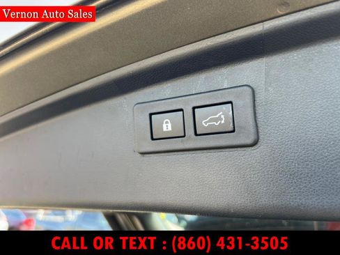 Used 2021 Subaru Outback Premium image 18