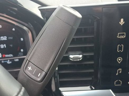 Used 2024 GMC Sierra 1500 Elevation w/ LPO, Elevation Black Package AWD/4WD image 12