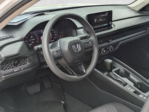 Certified 2023 Honda Accord LX image 10