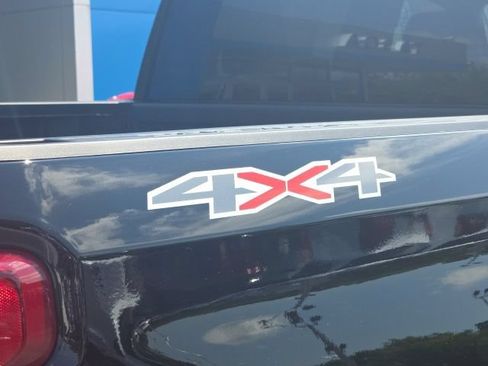 New 2026 Chevrolet Silverado 1500 Custom w/ Turbomax Blackout Package AWD/4WD image 13