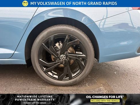 New 2026 Volkswagen Jetta SE FWD image 9