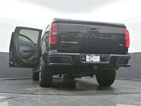 Used 2021 Chevrolet Colorado Z71 w/ LPO, Tonneau and Step Package image 60